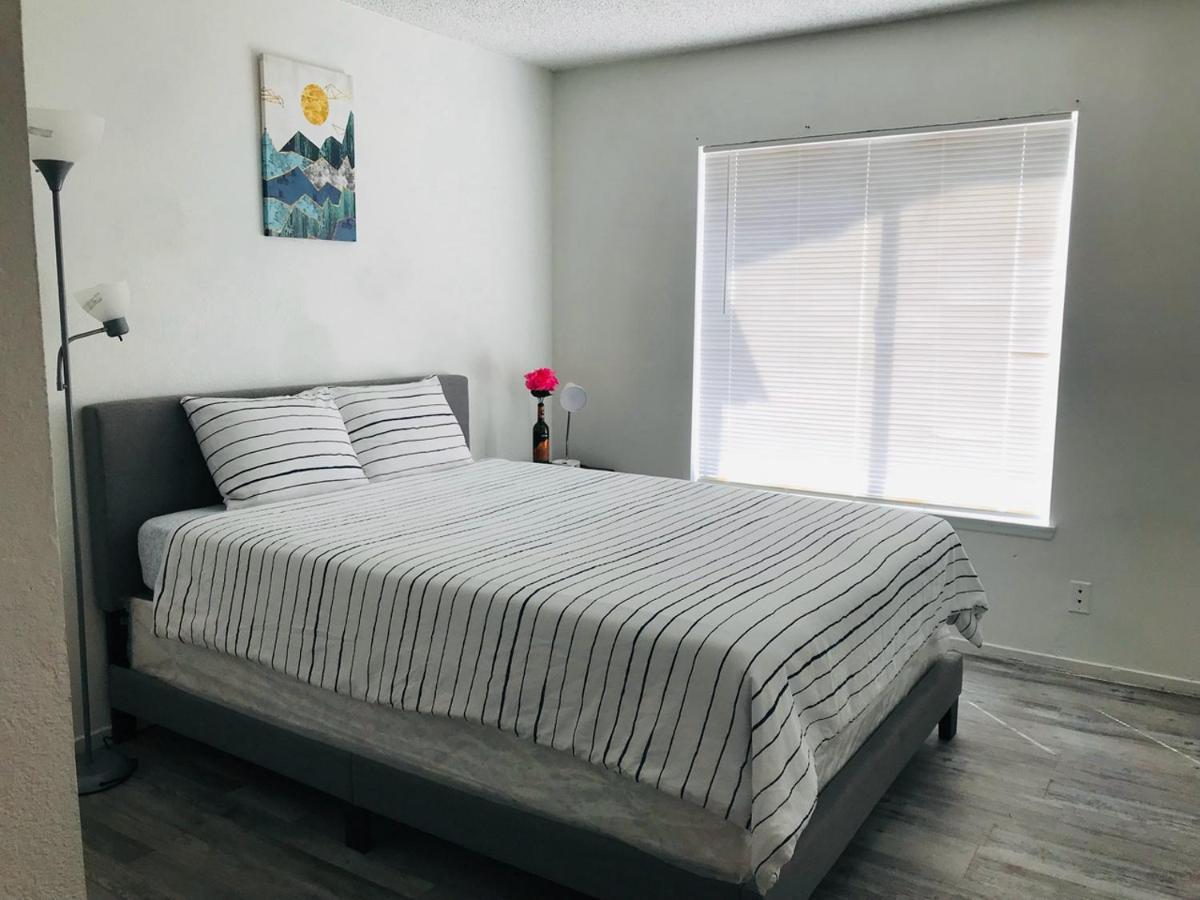 Super Comfortable And Beautiful 3 Bedrooms, 2 Baths House Renting 라스베이거스 외부 사진