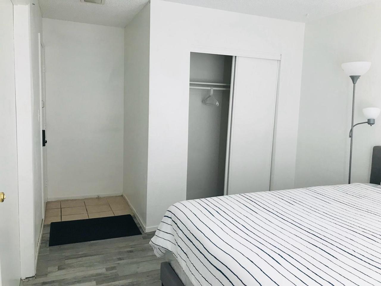 Super Comfortable And Beautiful 3 Bedrooms, 2 Baths House Renting 라스베이거스 외부 사진